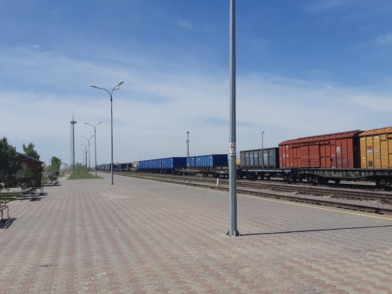 Запрет на экспорт всех грузов в направлении станции Достык отменен